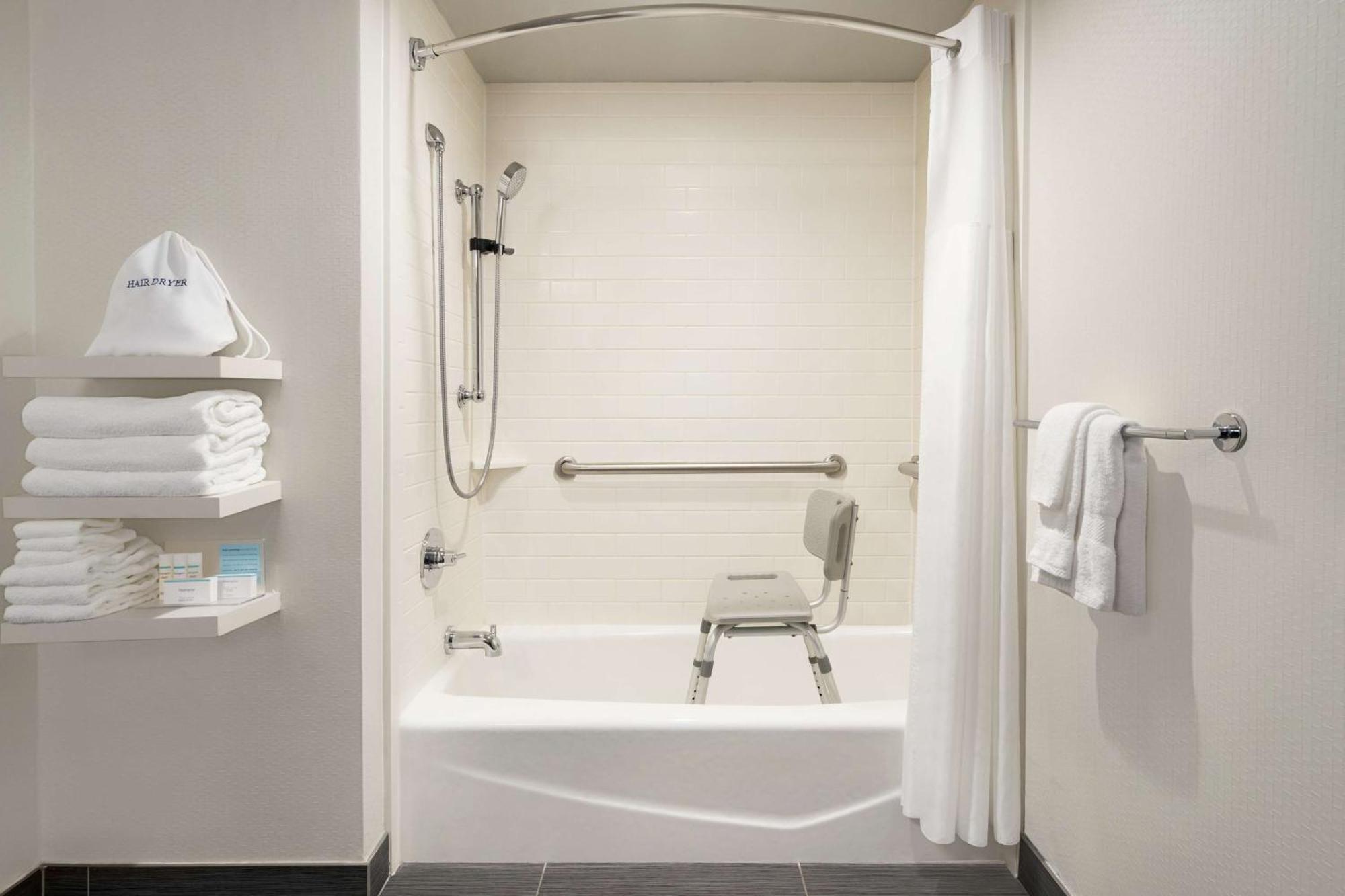 Hampton Inn New Orleans/St.Charles Ave Екстериор снимка