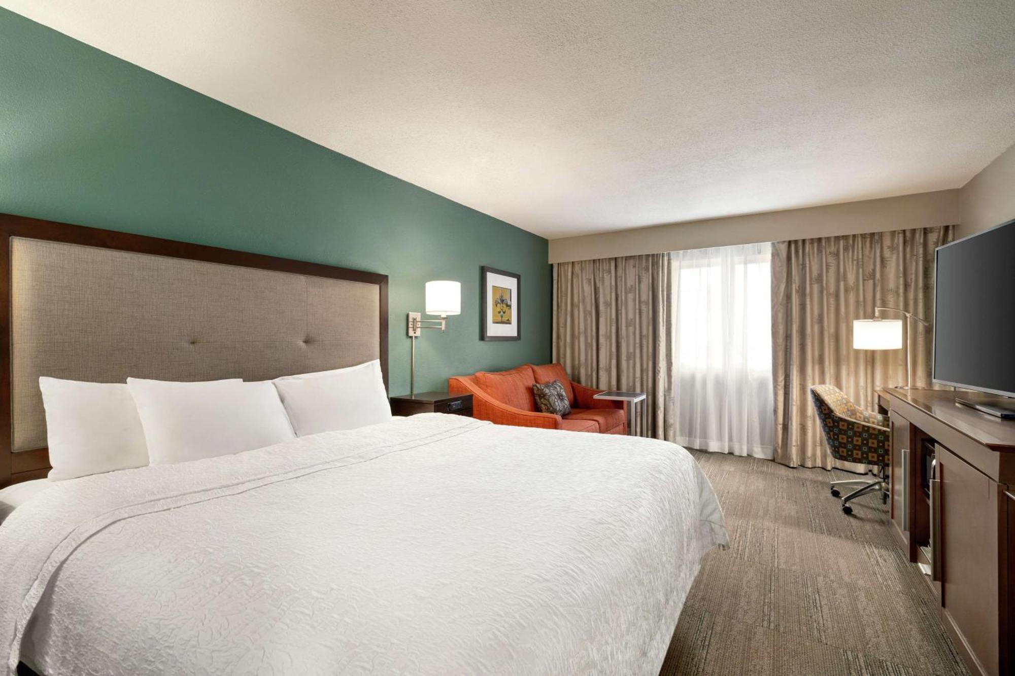 Hampton Inn New Orleans/St.Charles Ave Екстериор снимка