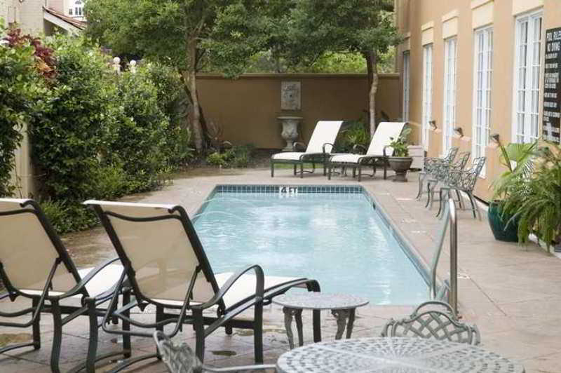 Hampton Inn New Orleans/St.Charles Ave Екстериор снимка